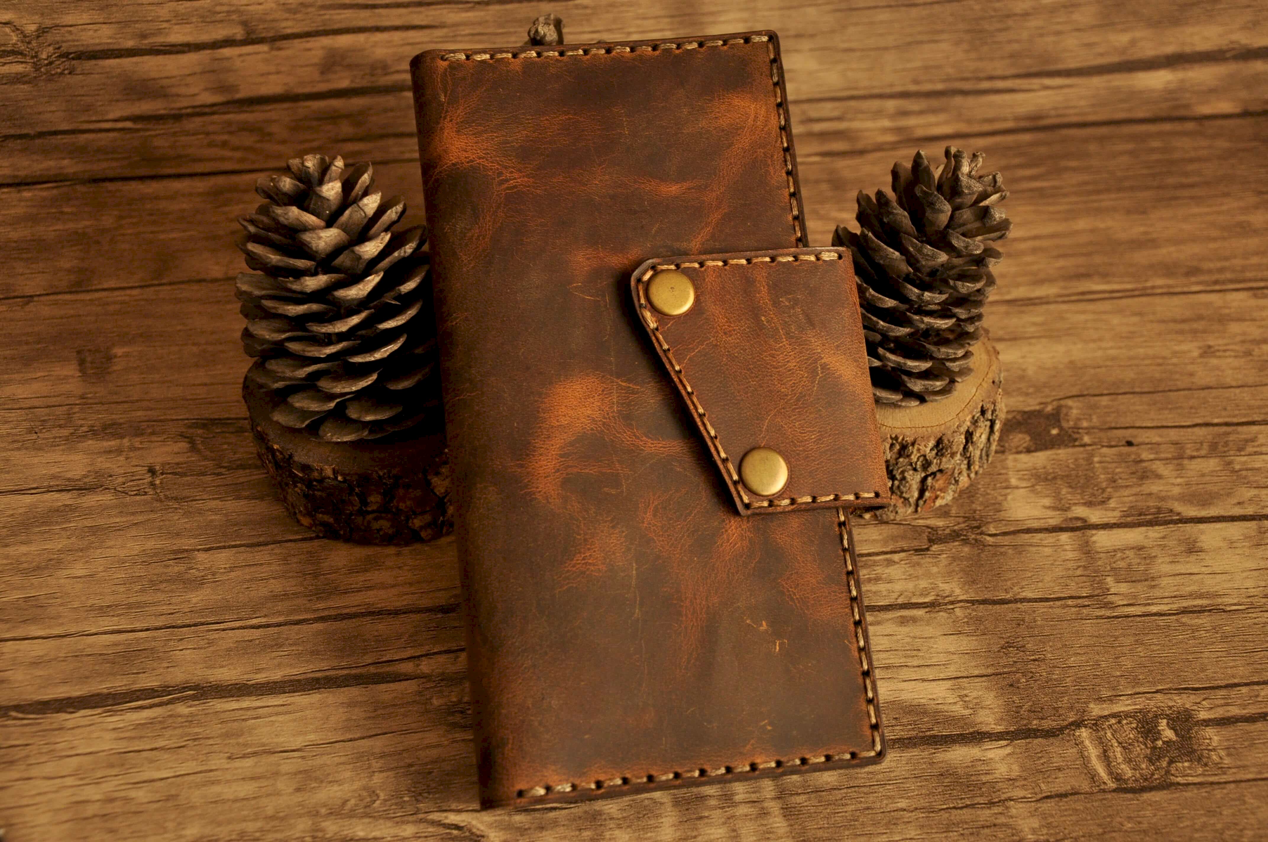 EL YAPIMI UZUN DERİ CÜZDANLAR