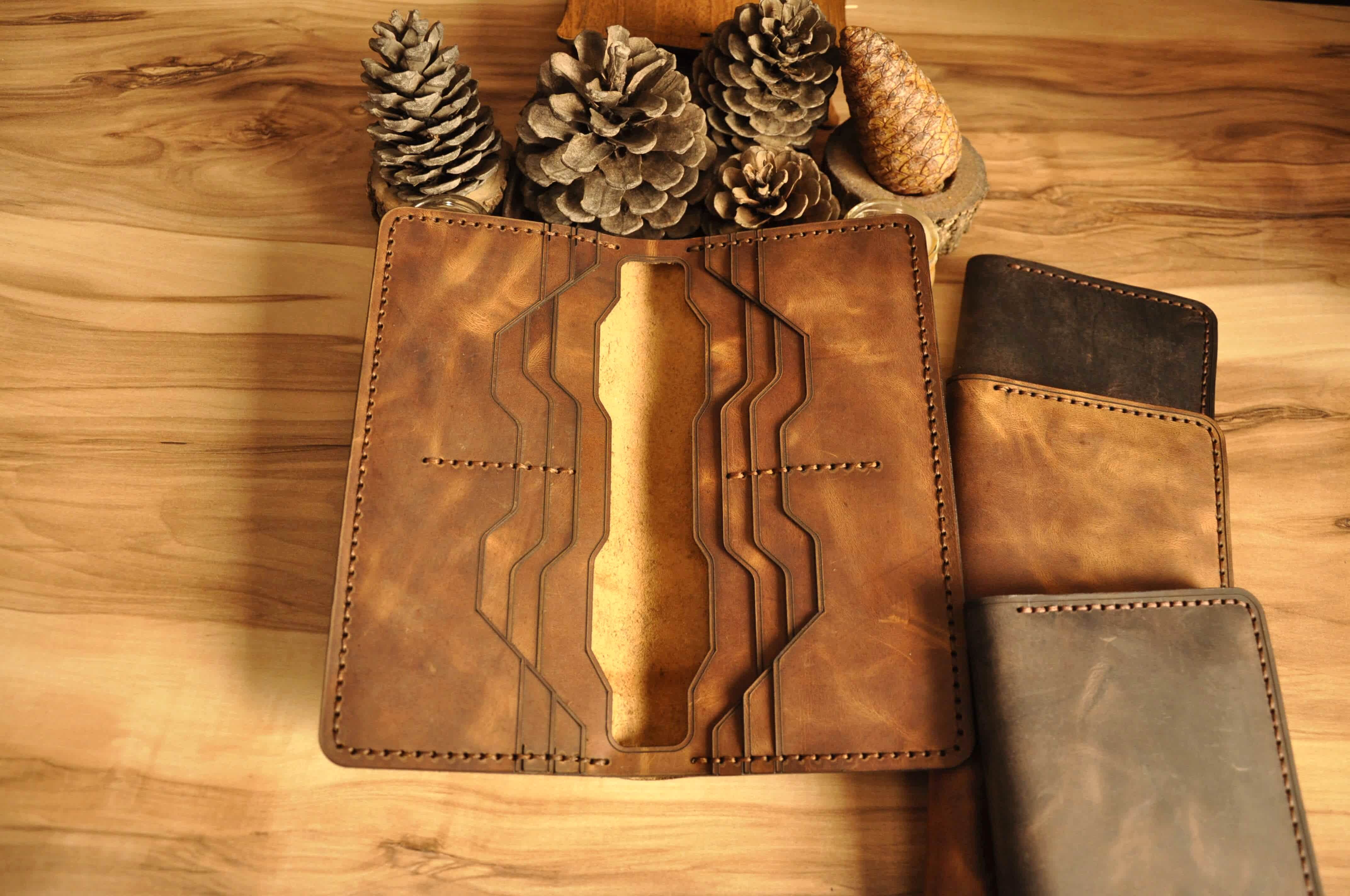 KRIOS LONG EL YAPIMI DERİ CÜZDAN