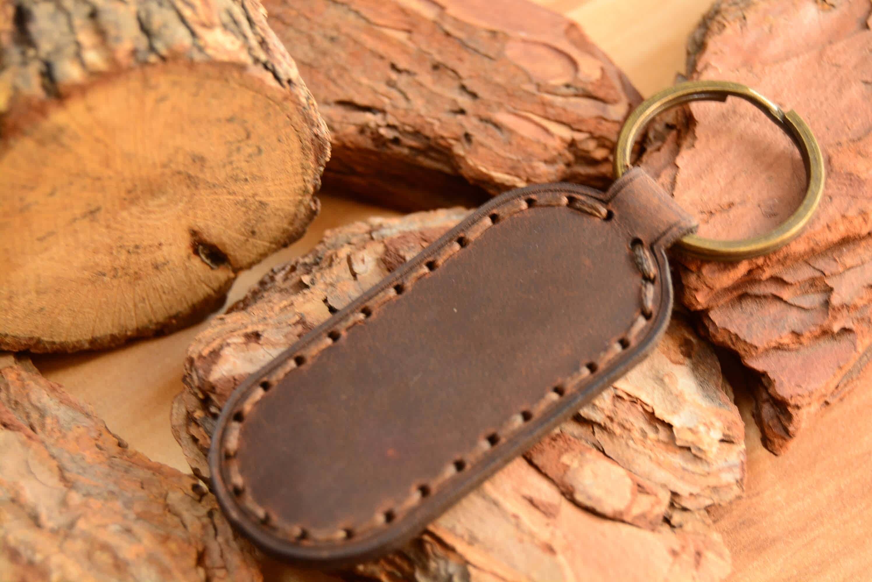 DERİ ANAHTARLIK (DİKİŞLİ) V-7