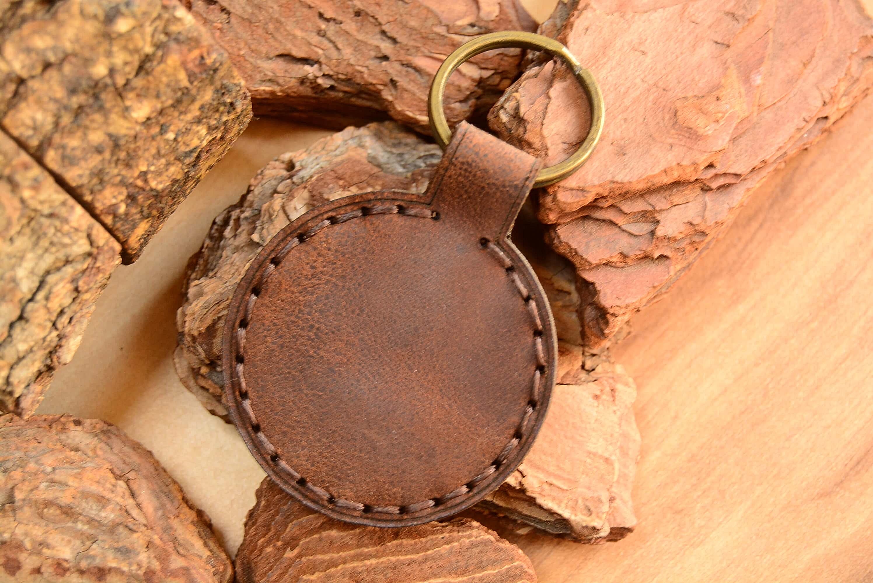 DERİ ANAHTARLIK (DİKİŞLİ) V-8