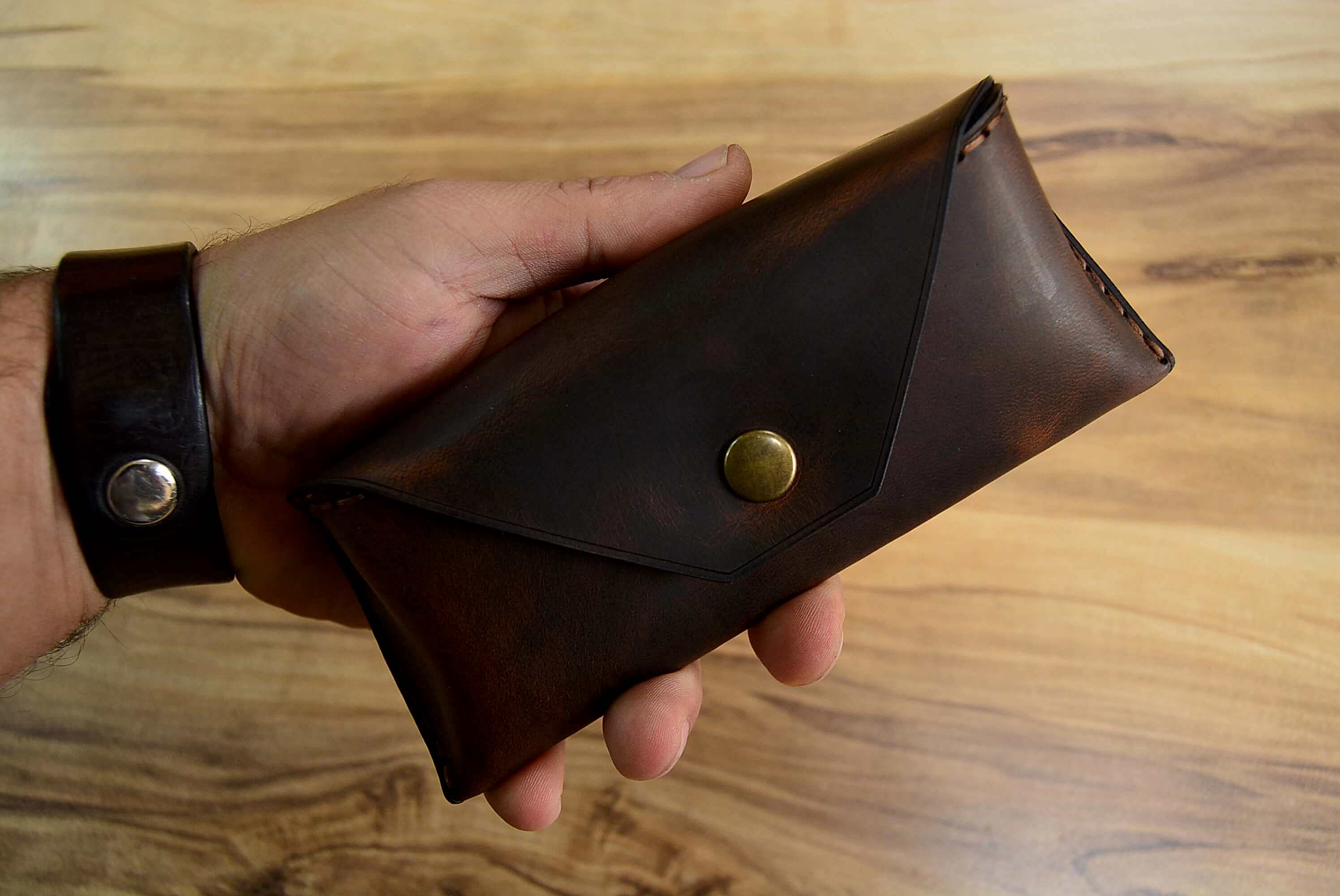 DERİ GÖZLÜK KILIFI V-2