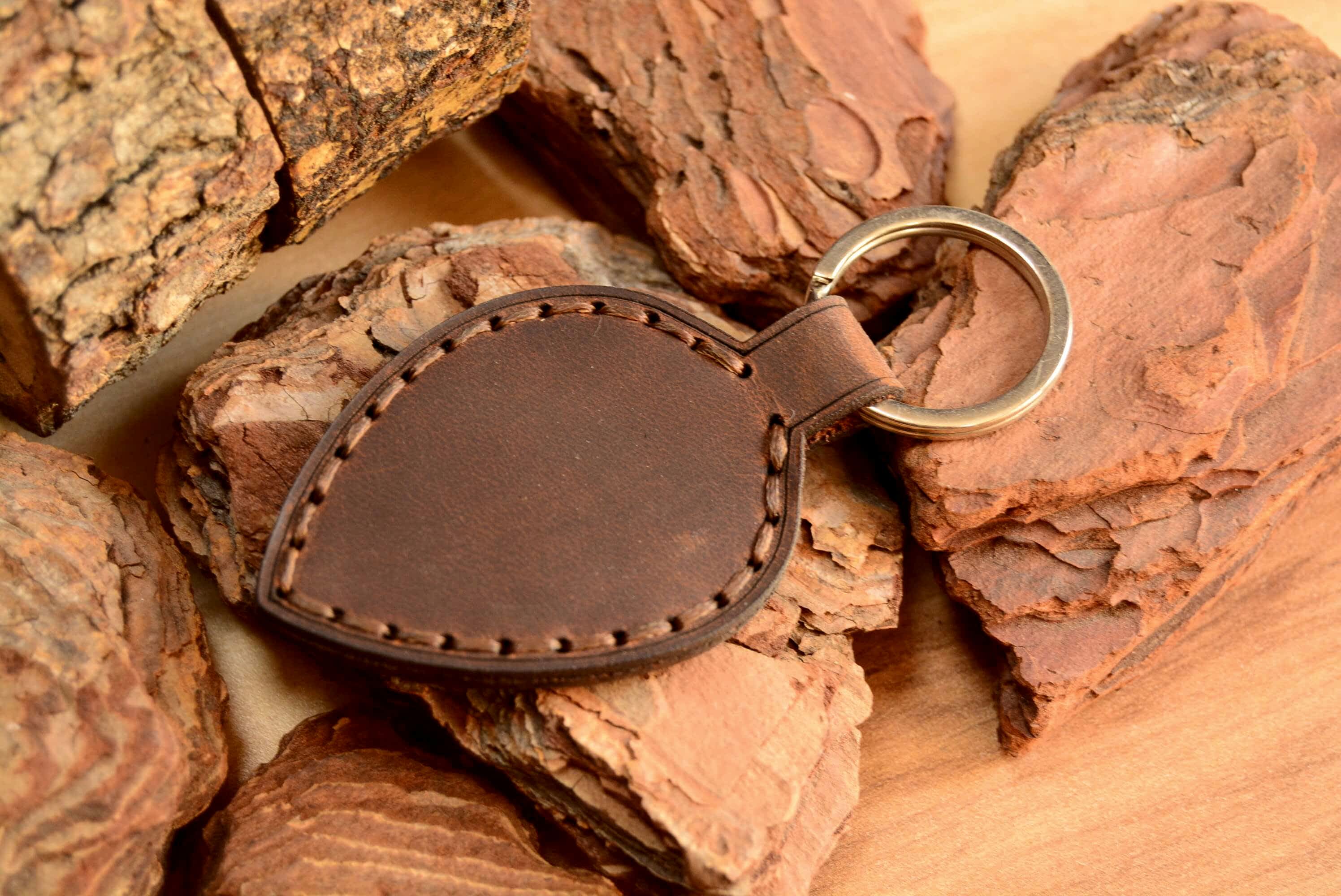 DERİ ANAHTARLIK (DİKİŞLİ) V-10