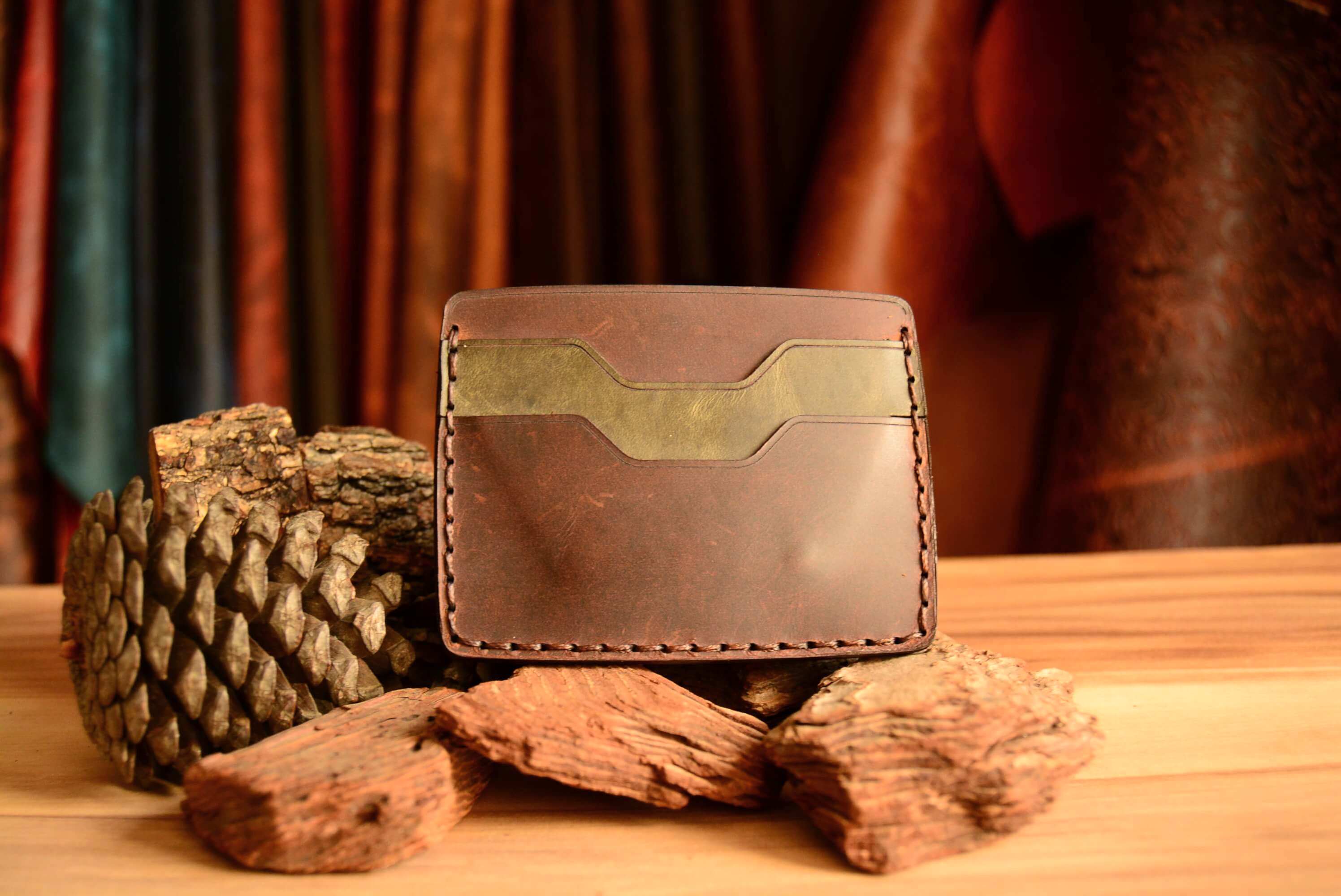 PALM V-2 DERİ KARTLIK