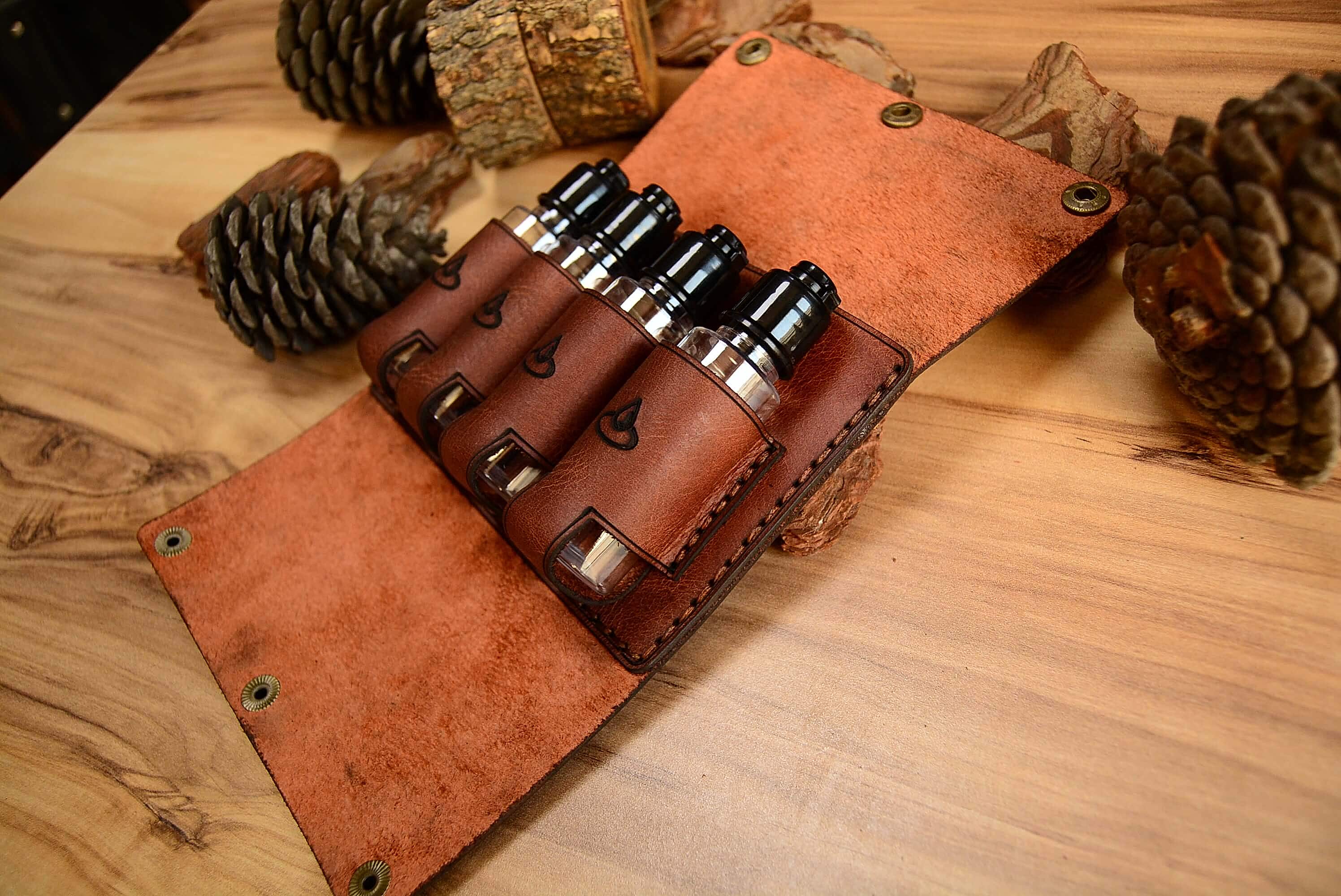 SOSLUK DERİ EL ÇANTASI 4'LÜ