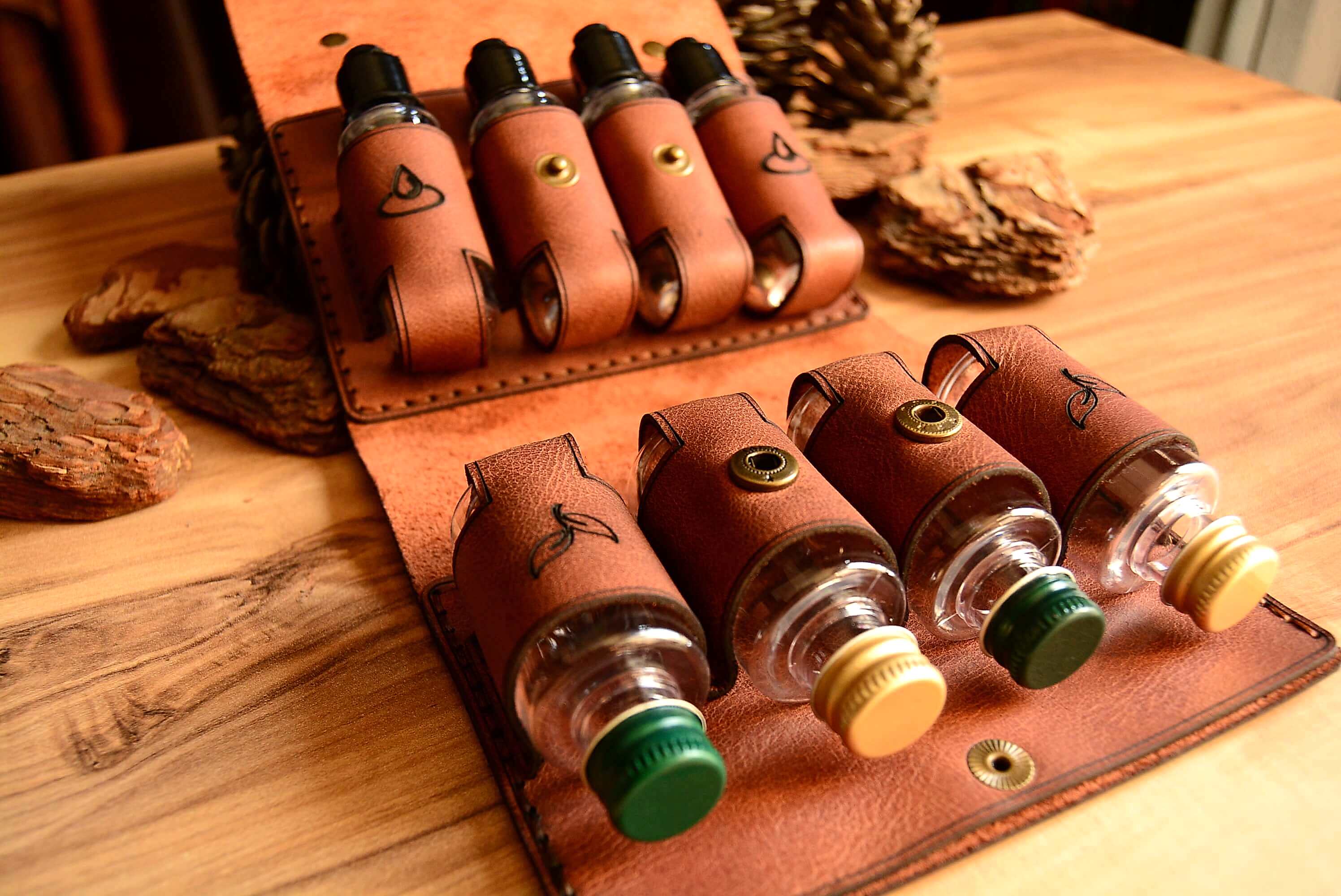 BAHARATLIK & SOSLUK DERİ EL ÇANTASI 8'Lİ