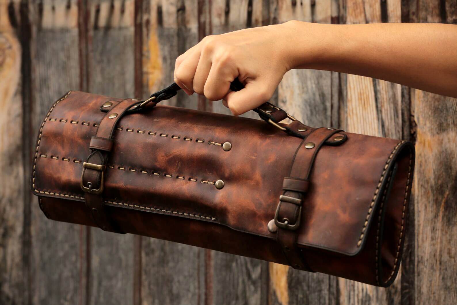 RULO DERİ BIÇAK ÇANTASI